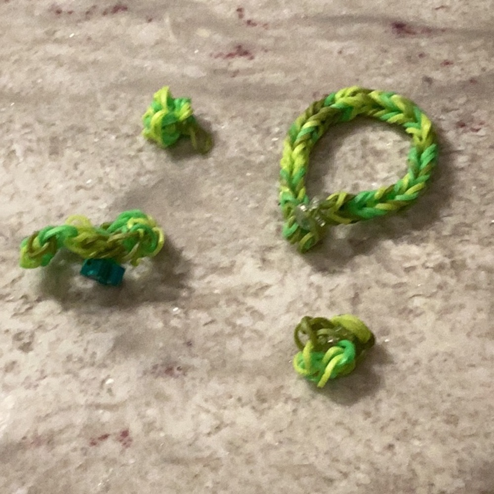 Frog jewelry set!